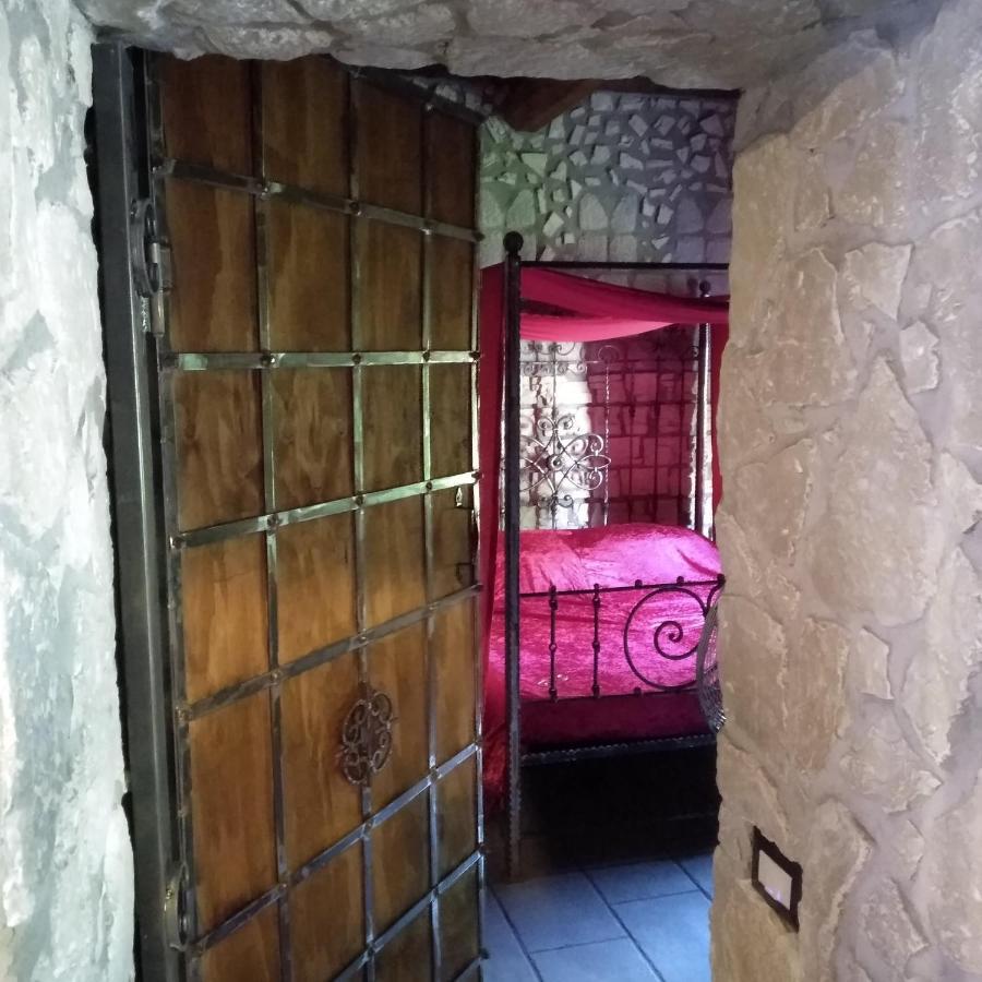Castle House Apartment Cremona Exterior photo