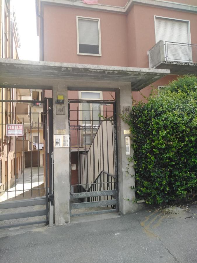 Castle House Apartment Cremona Exterior photo