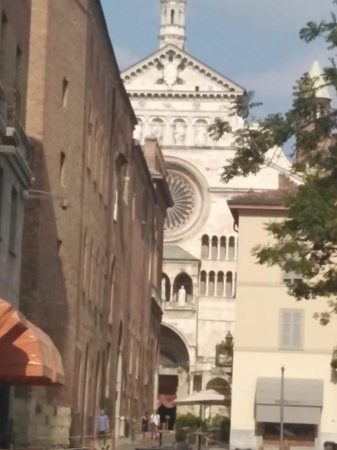 Castle House Apartment Cremona Exterior photo